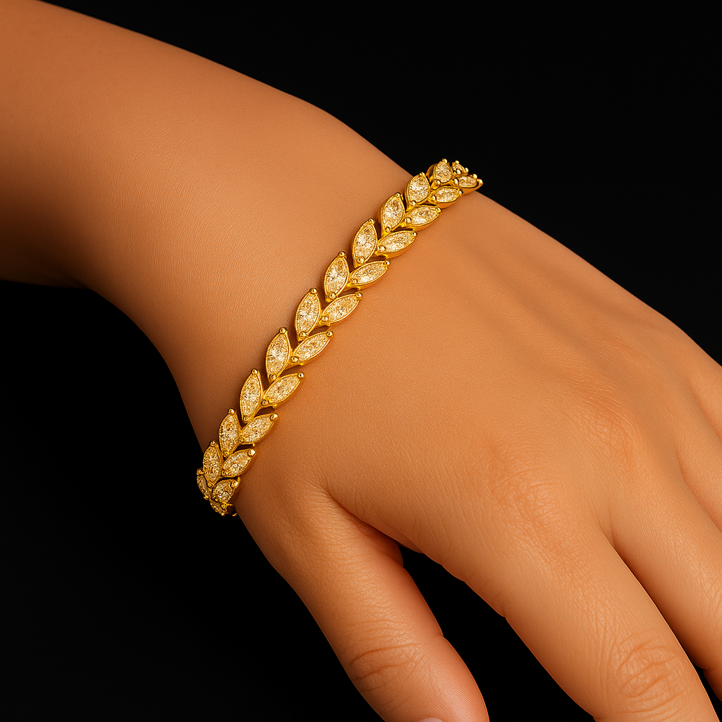 Allureis Leaf Bracelet